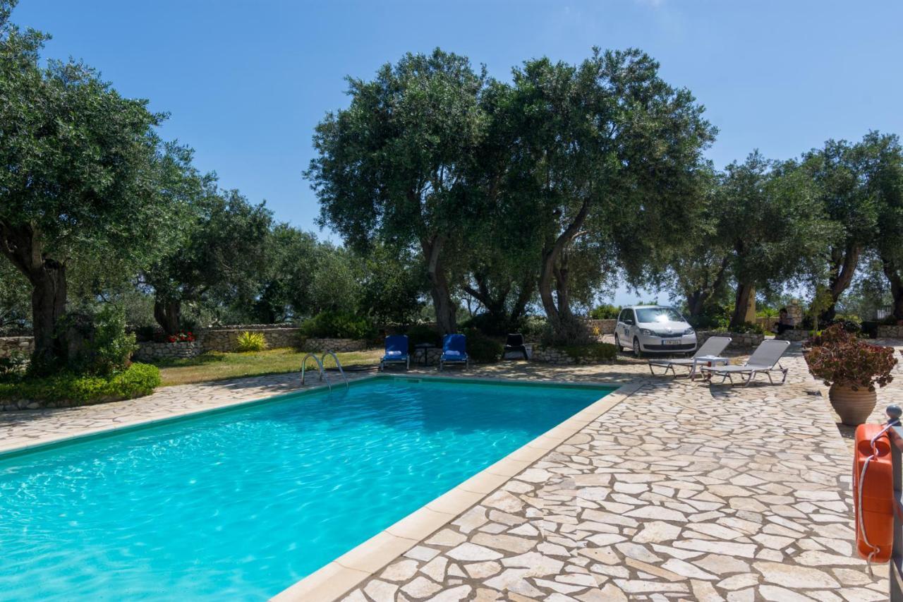 Villa Elaia Suites & Apartments No.7 Gaios Bagian luar foto